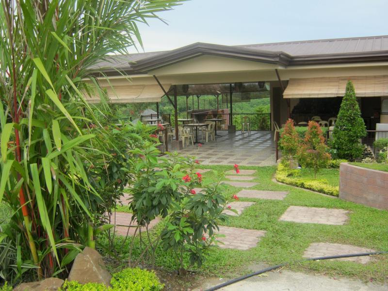 D'Leonor Inland Resort & Adventure Park Davao City Екстериор снимка